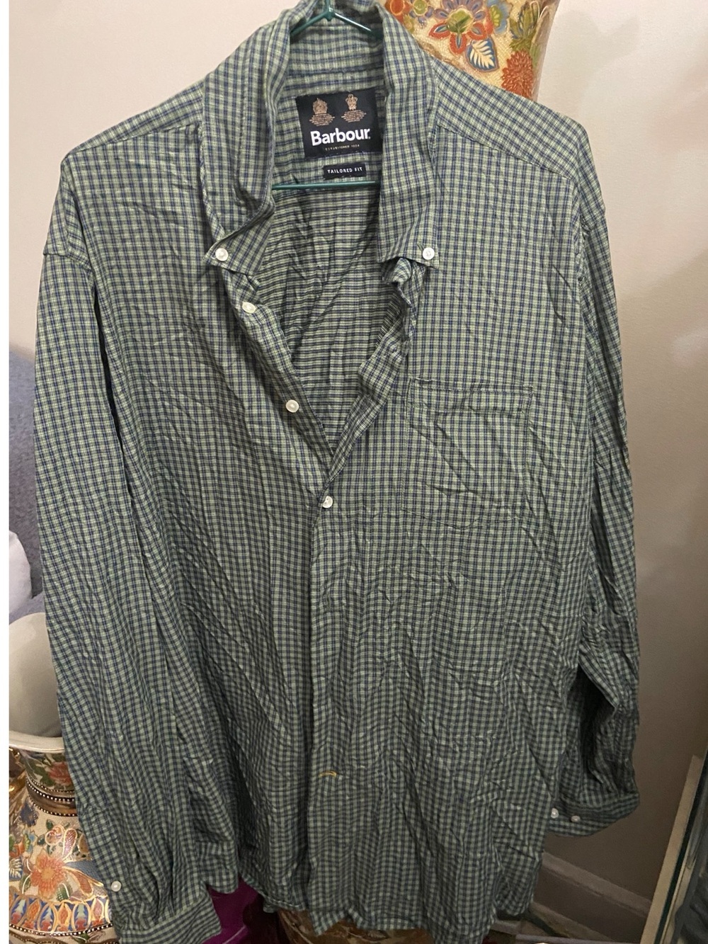 Barbour Green Plaid Button-down long sleeve shirt in XL
